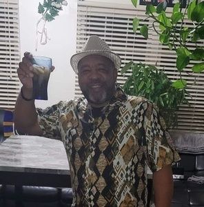 Meet your Posher, Hervey